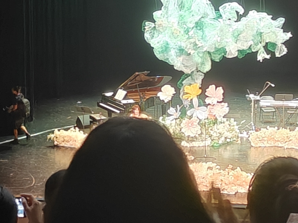 演出结束（拍不好）